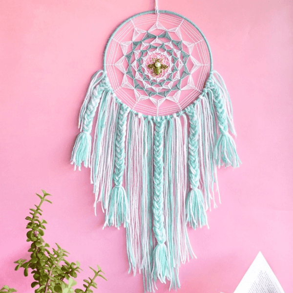 Cobweb Bee Dreamcatcher - Mint Green