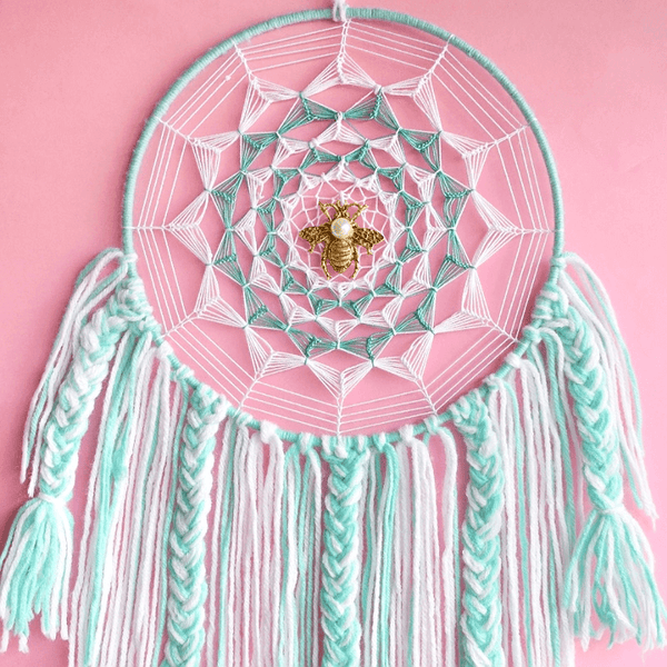 Cobweb Bee Dreamcatcher - Mint Green